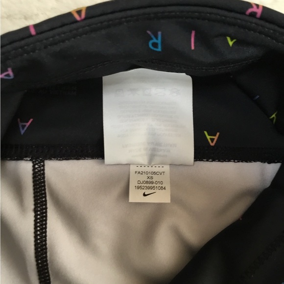 Nike Women's AIR Mid Rise Printed Running 7/8 Run Leggings-Black size XS - Picture 10 of 12